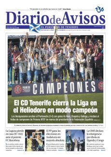 EL CD TENERIFE CIERRA LA LIGA EN EL HELIODORO EN MODO CAMPEÓN