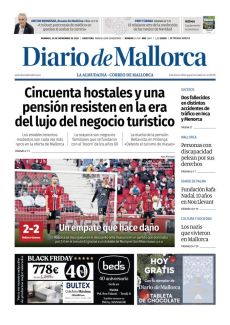 CINCUENTA HOSTALES Y UNA PENSIÓN RESISTEN EN LA ERA DEL LUJO DEL NEGOCIO TURÍSTICO