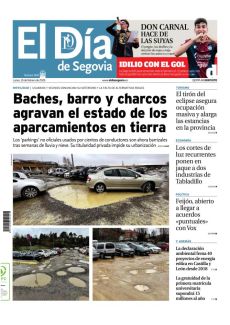 BACHES, BARRO Y CHARCOS AGRAVAN EL ESTADO DE LOS APARCAMIENTOS EN TIERRA